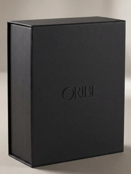 Oribe Run-Through Detangling Shampoo 8.5 oz - Picture 3 of 10